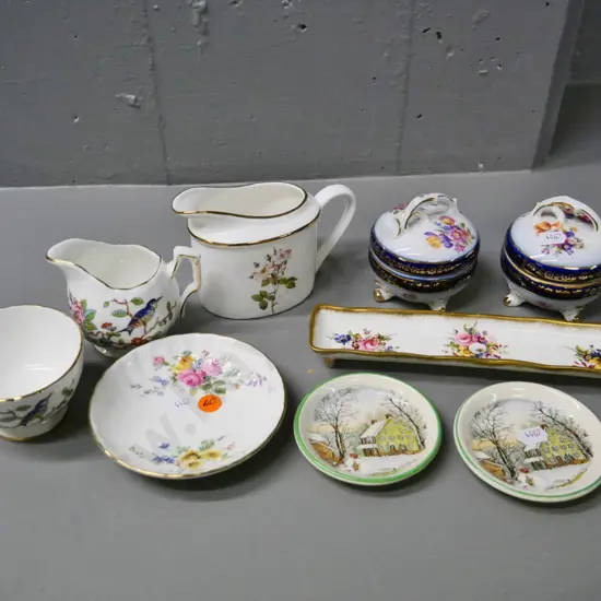 various small china items - Aynsley cream & sugar, Hammersley mint dish, Royal Doulton pin dish etc.