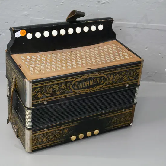 vintage Hohner button accordion 260 x 280 x 160