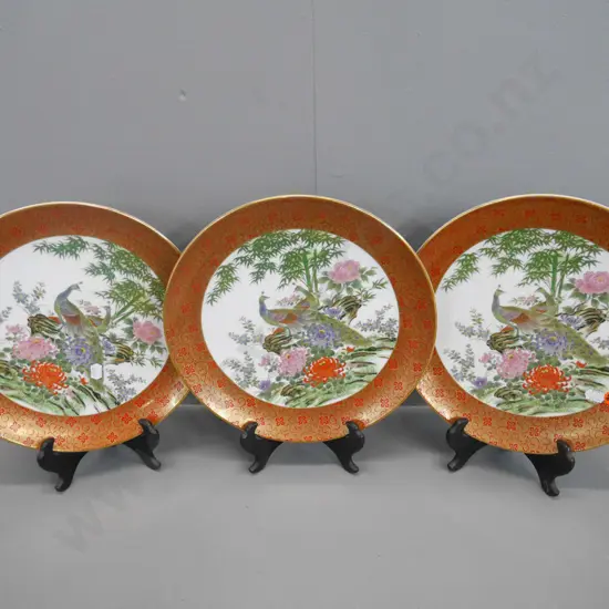 3x oriental peacock cabinet plates Diam-260