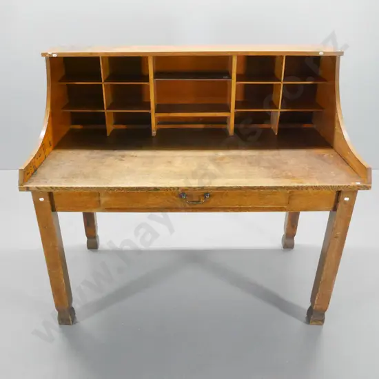 large vintage oak writing stand / desk with single drawer, pigeonhole upstand back H-1200 W-1400 D-770