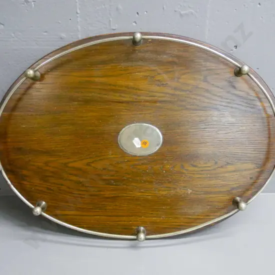 gallery tray - some tarnishing to metal L-520