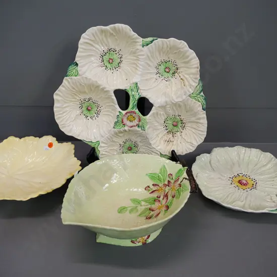 4 pieces of Carlton Ware - poppy dish, plate and 2 bowls