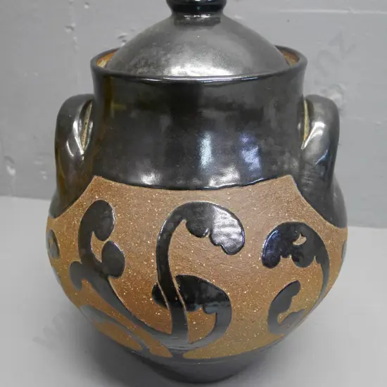 studio lidded canister H-350