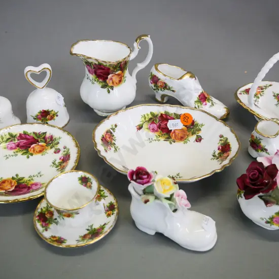 11 Royal Albert Old Country Rose items - flower posies, 2 bells, 2 shoes, small jug etc.