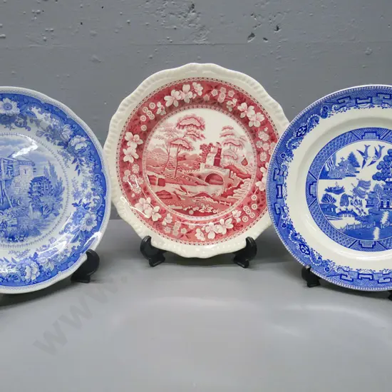 3x cabinet plates - 2x Spode, 1x Bridgewood