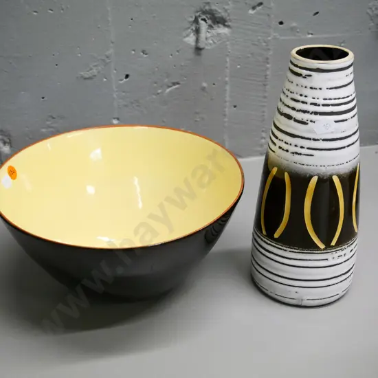 2 pieces of German pottery - salad bowl diameter 230 and vase H-230