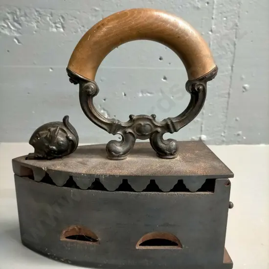 cast iron charcoal iron with wooden handle H-260 W-240