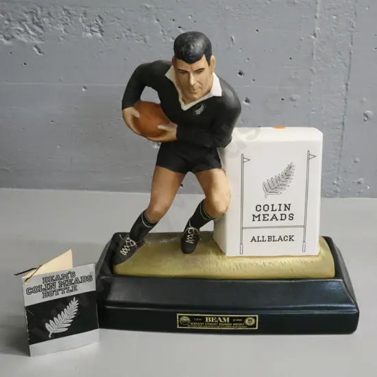 Jim Beam Colin Meads NZ Sports Foundation edition decanter - no contents. H-300 W-290