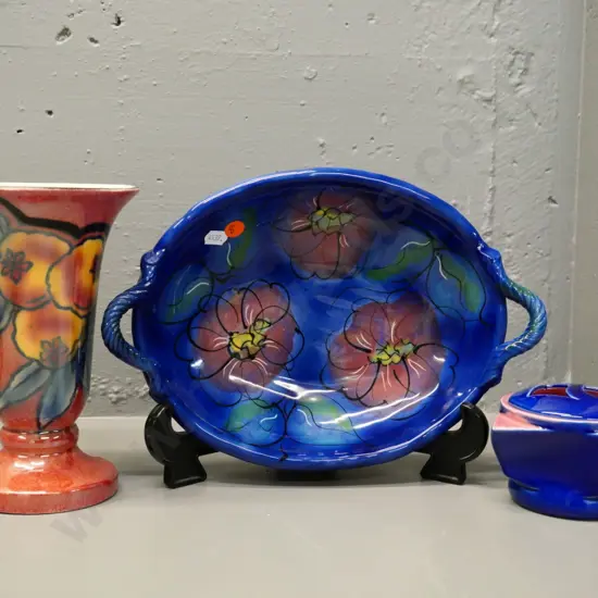3 pieces of hand-painted pottery - Eido NZ trinket, English vase H-200 and a handled dish