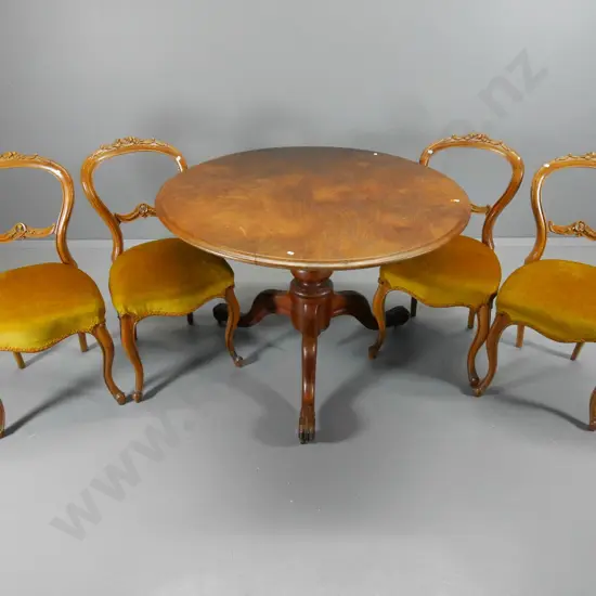 Victorian 5-piece walnut dining suite - 4 carved balloon back chairs, round pedestal table w/small split to top D-1070