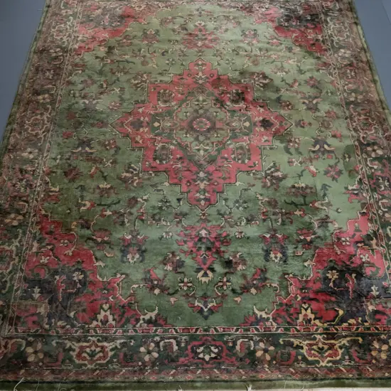 Bangladeshi jute floor rug - pink and green, minor fraying on edge L-2630 W-1810