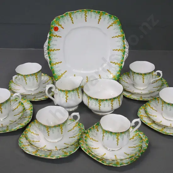 Royal Albert April Showers 21-piece tea set