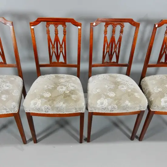 set of 4 mahogany fretted splat back dining chairs with embossed velvet upholstered seats H900 W430 D400