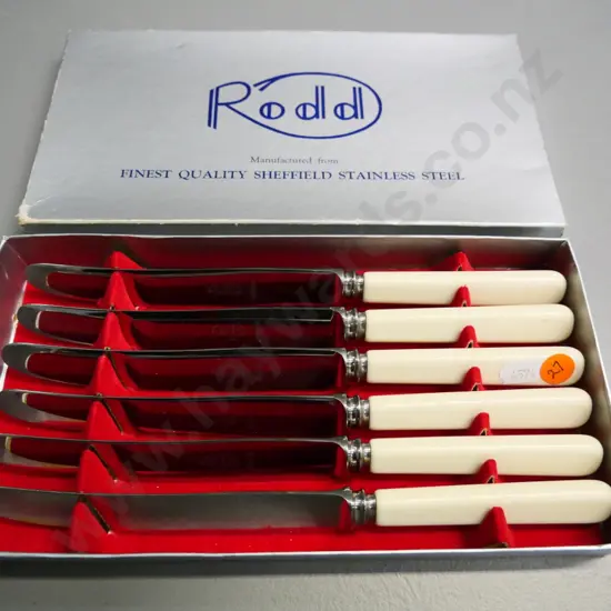 boxed set of 6 Rodd faux-bone handled dinner knives