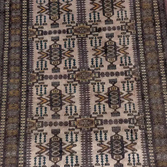 Persian style hand-knotted wool floor rug L1450 W920