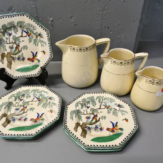 3 graduated Clarice Cliff jugs - some wear to gilding - and 5 Masons Koro pattern side plates