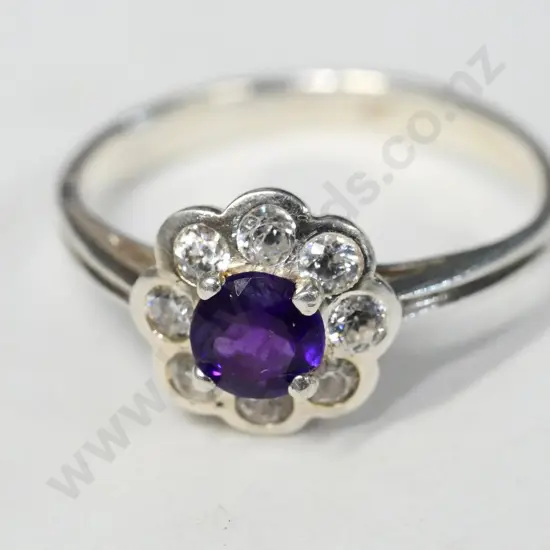 9ct amethyst & cz dress ring stamped 925