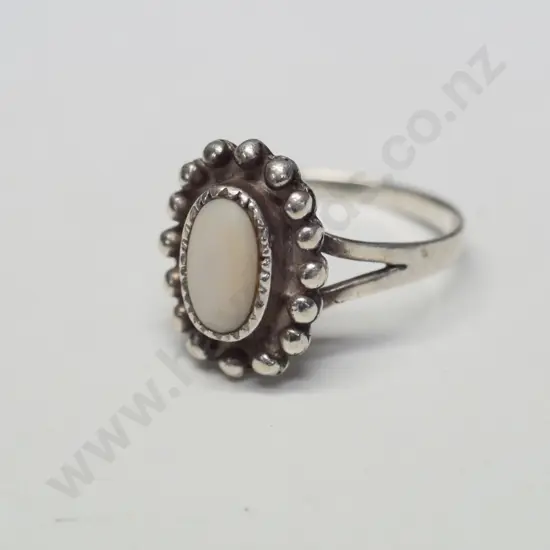 silver dress ring stamped 925
