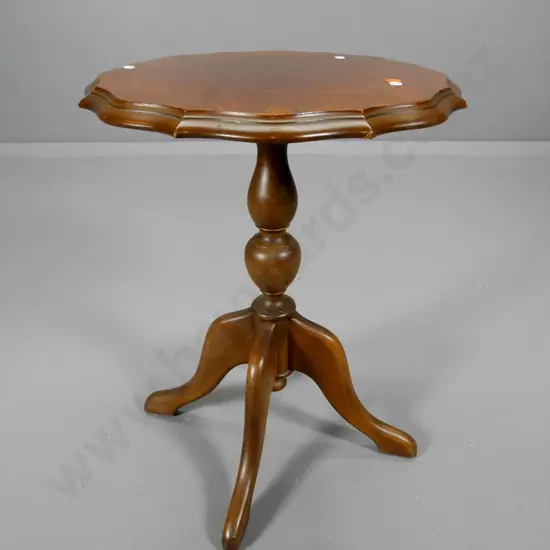mahogany scalloped-edge pedestal wine table - some fading to polish H-500 Diameter 390