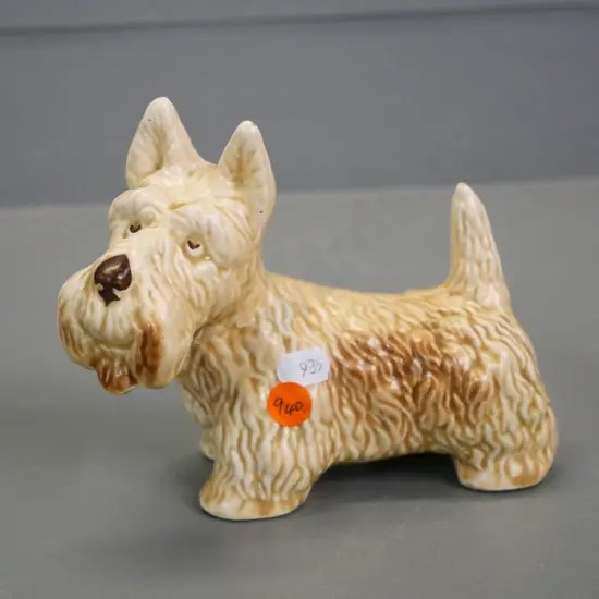 Sylvac Scottie dog figure No. 72. L-170