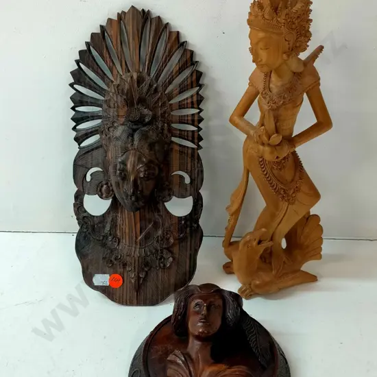 3 pieces of carved wooden souvenir ware (Indonesian?)  Dancing figure H-340