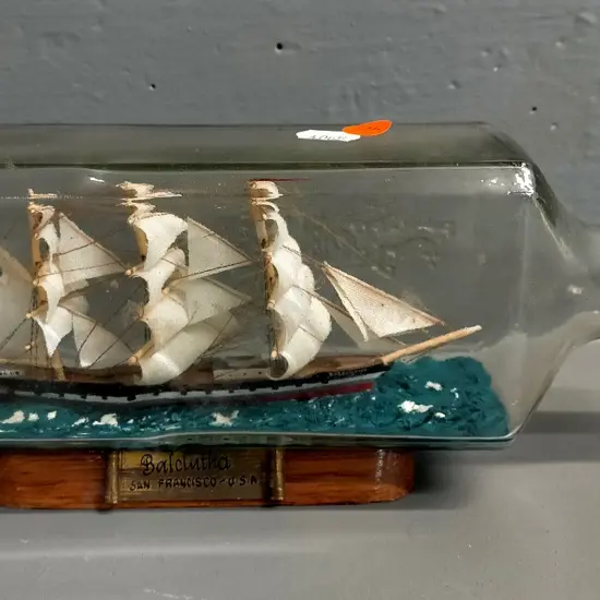ship in a bottle - The Balclutha
