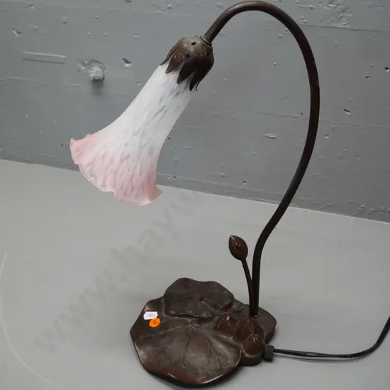 reproduction lily themed table lamp with metal base, mottled pink & white frosted shade - not working H-400