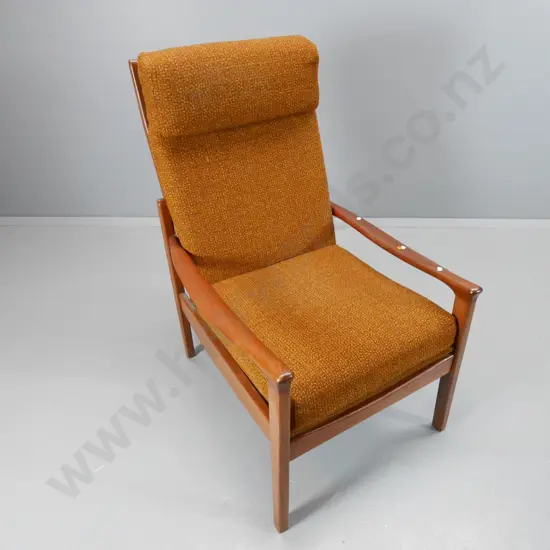 mid-century RJ Harris armchair w/brown tweed upholstery H-960 W-610 D-800