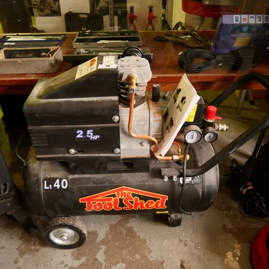 Tool Shed 2.5hp 40L air compressor