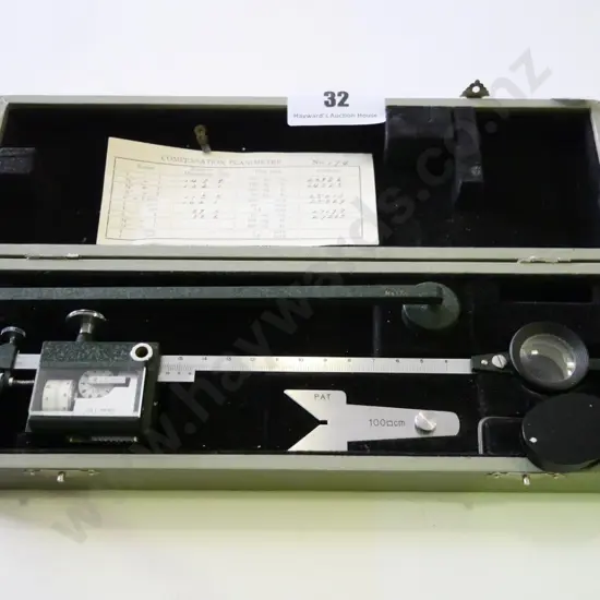 compensating planimeter