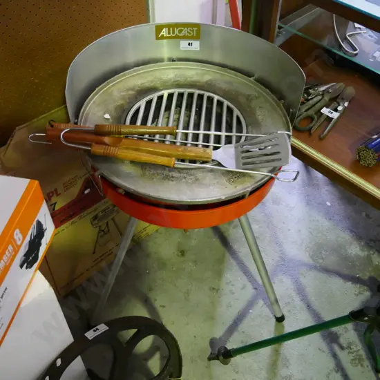 Alucast portable bbq and tongs