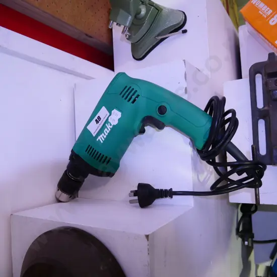 Makita power drill