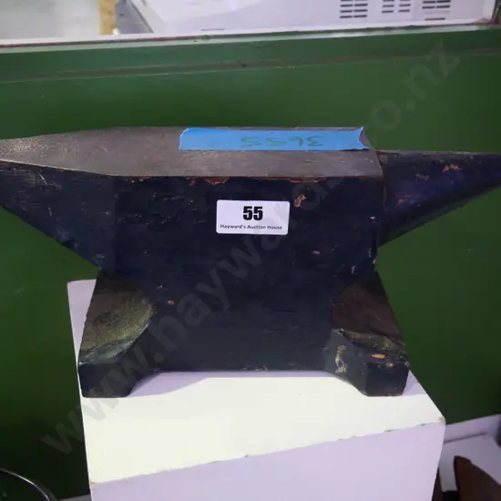 cast iron anvil H-170 W-400
