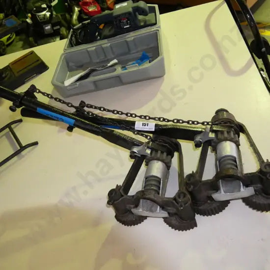 pair of T& G floor clamps