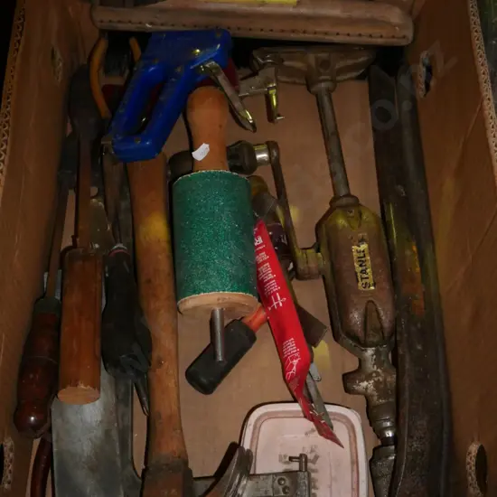 box; drill, hammer, stapler, wall papering brush etc