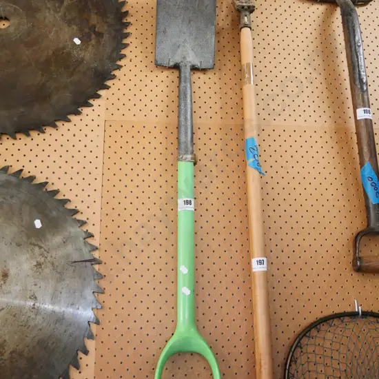 small garden spade