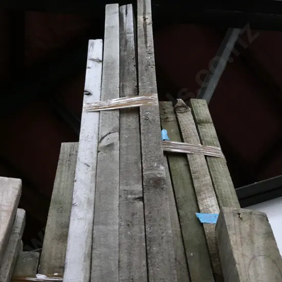 4 lengths of tanalised 50x75 timber - longest length 4.1m