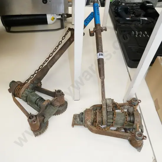 pair of T & G floor clamps