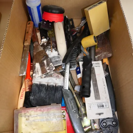 box; scrapers, wire brushes, screwdrivers etc