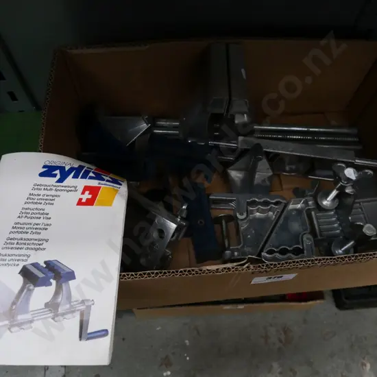 Zyliss bench mounted vice