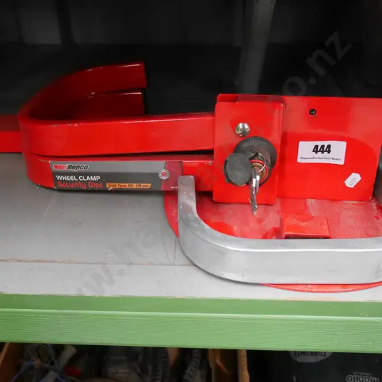 Repco wheel clamp