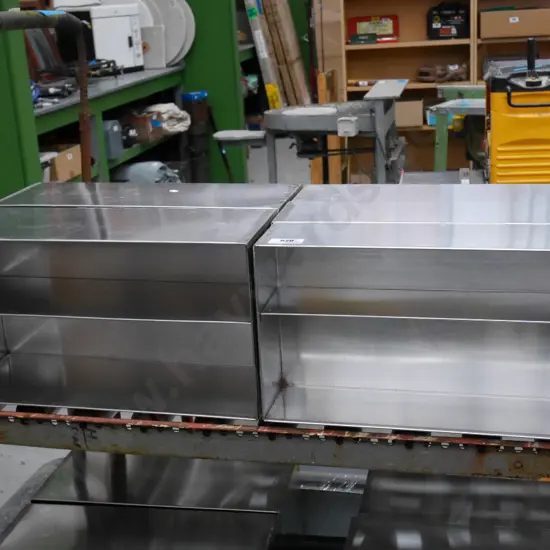 5 heavy gauge stainless steel bins