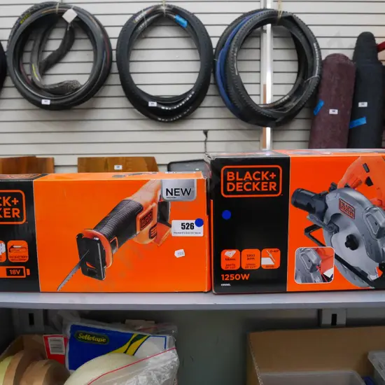 as-new Black and Decker skilsaw, reciprocating saw -blue dots