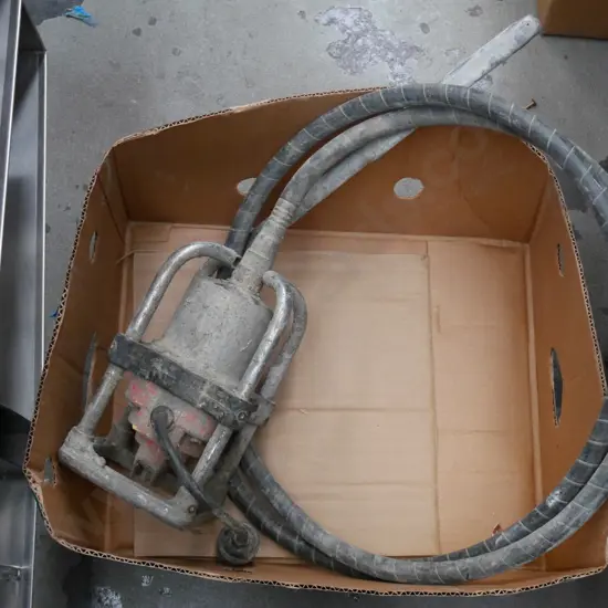 concrete vibrator
