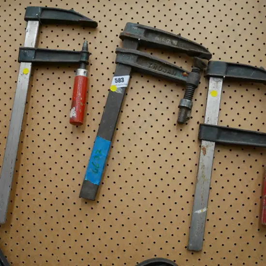 3 F clamps - yellow dots