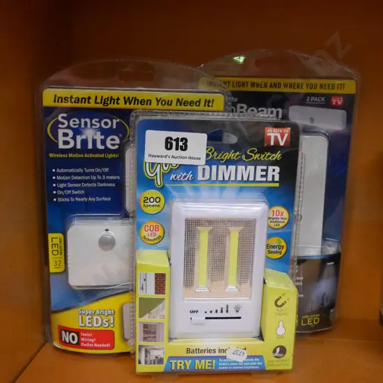 3 packets of as-new battery powered light fittings