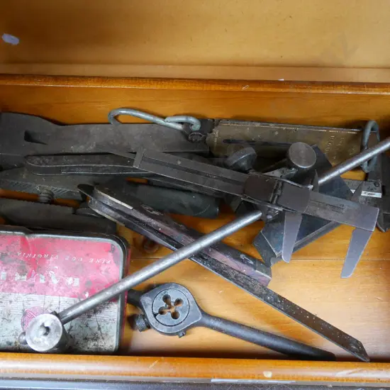 box; spring scales, angle grinders, Vernier callipers