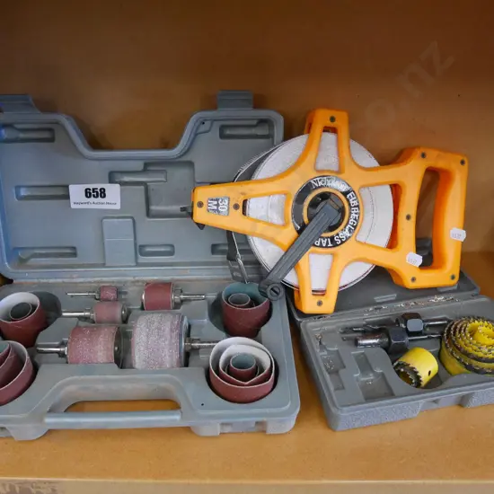 drum sanders, 30m measuring tape, hole saws