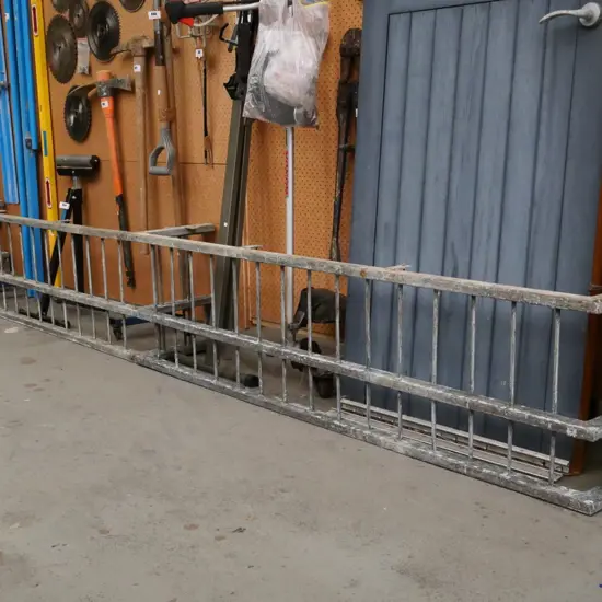 pair of metal ballustrades Each H-485 W-1885 D-355