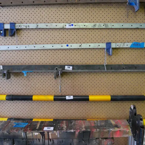 sash clamp - missing handle